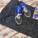 Сушарка Shine (Теплий Пан) Ультрафіолет ЕСВ-12/220К під час використання в середині взуття